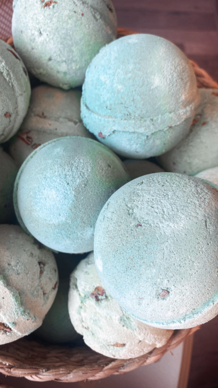 Bruisbal shea romance