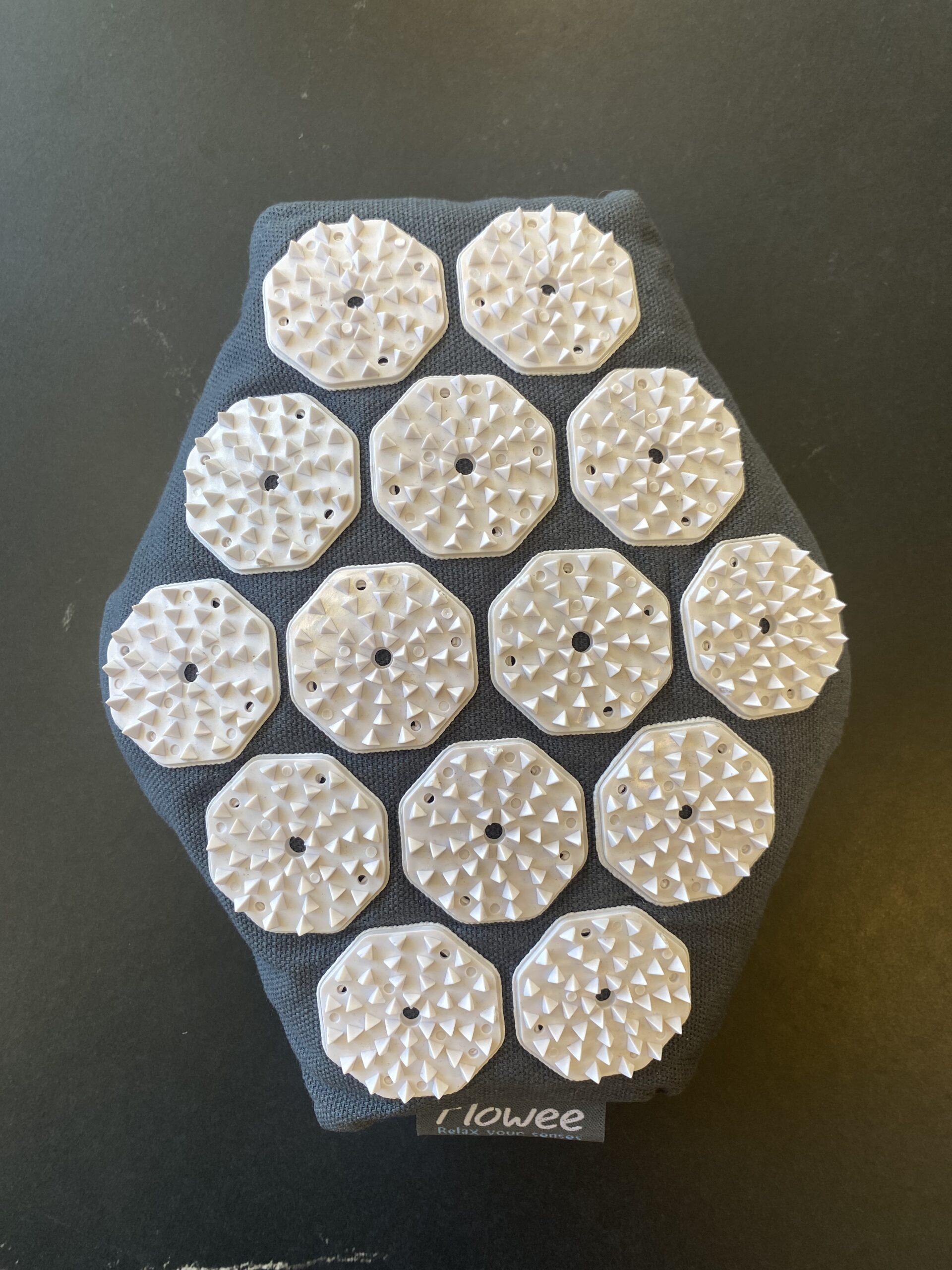 Flowee spijkerhandschoen