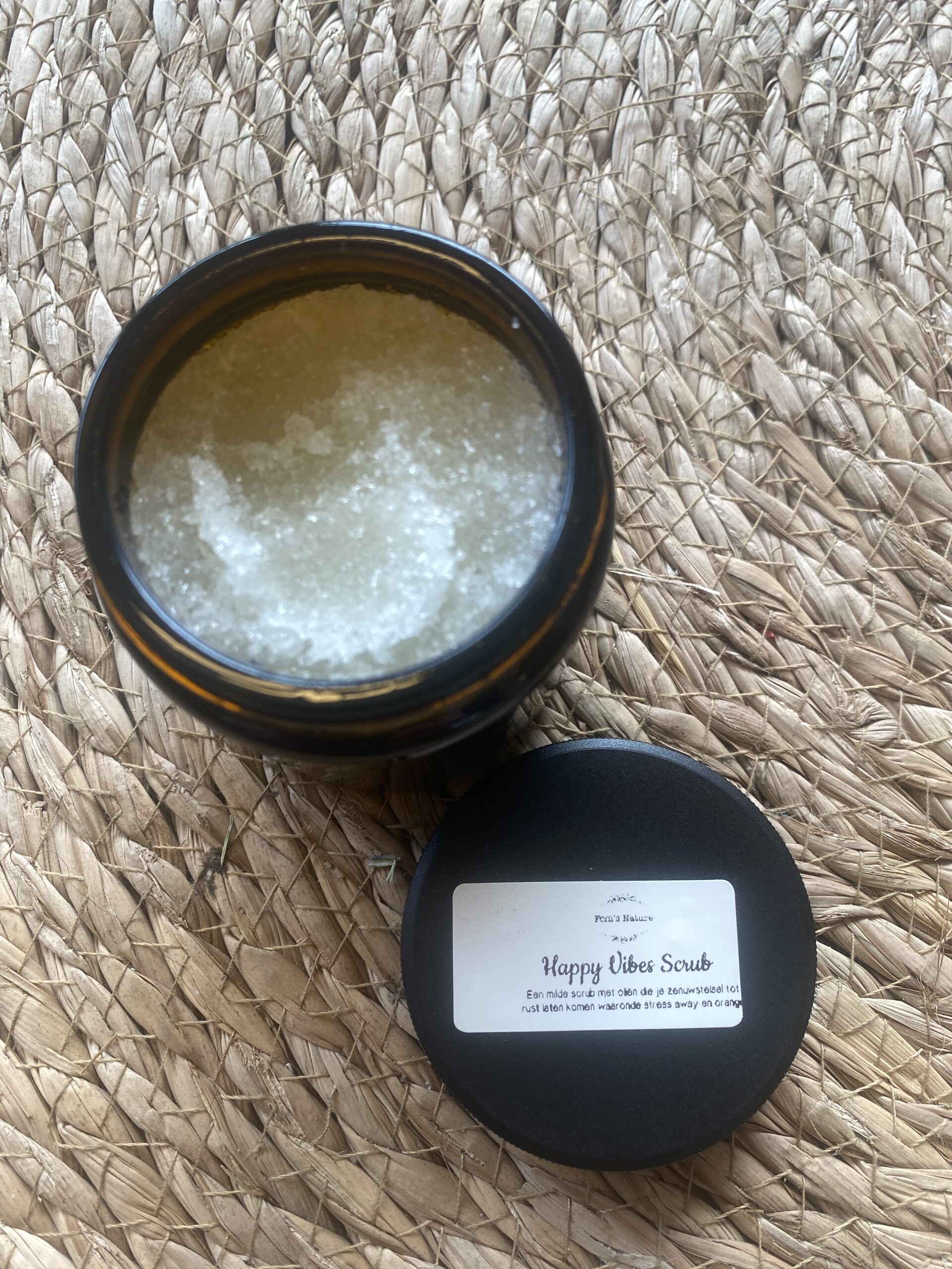 Happy Vibes Scrub -klein