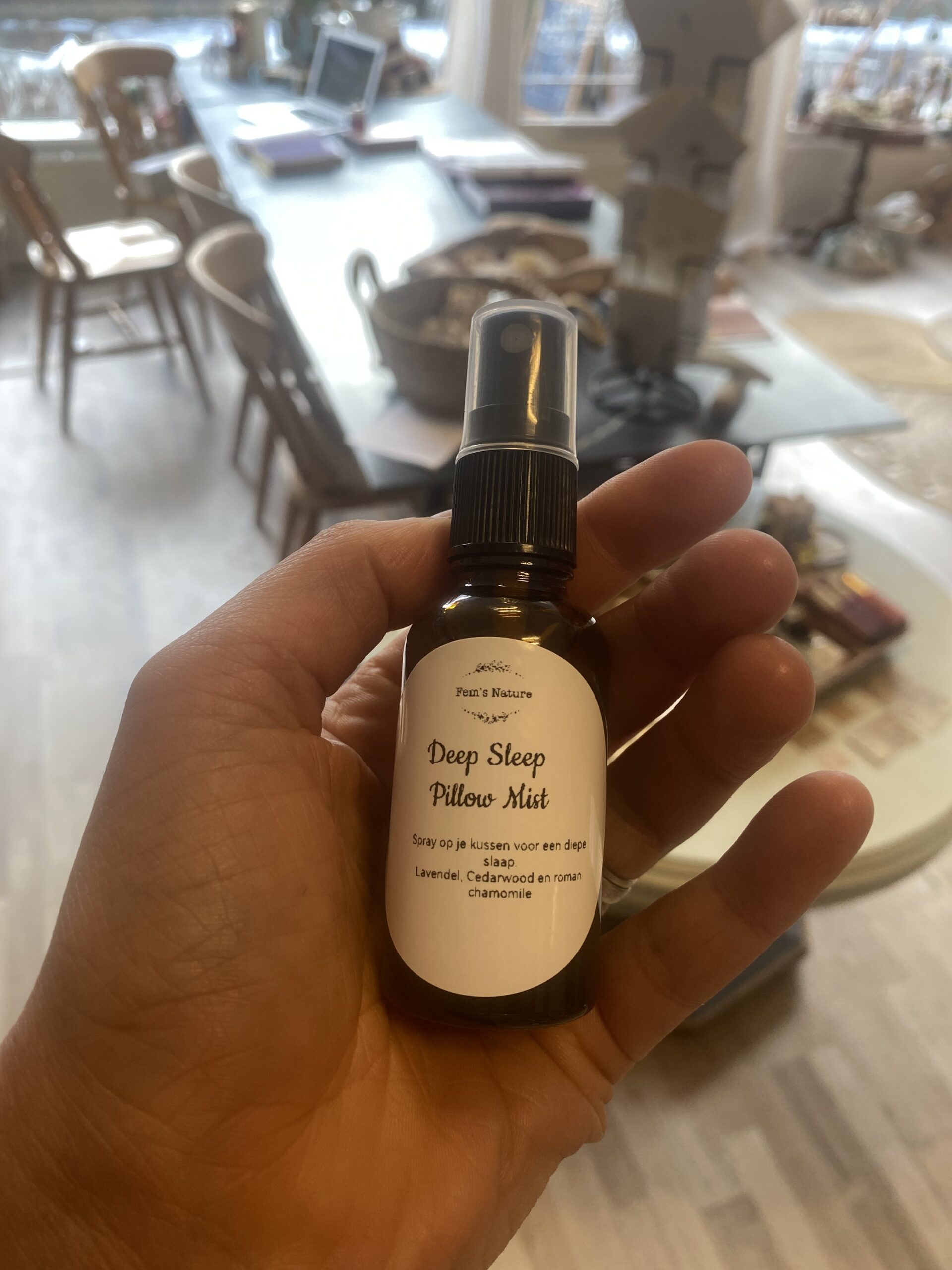 Deep pillow mist